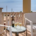 Villa Kalisti-4 Bedroom Beachfront With Private Pool *