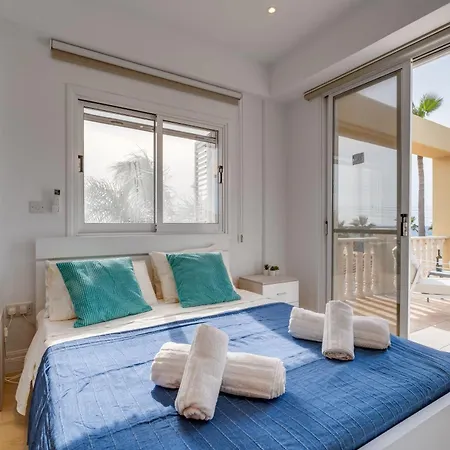 Kalisti-4 Bedroom Beachfront With Private Pool Ayia Napa